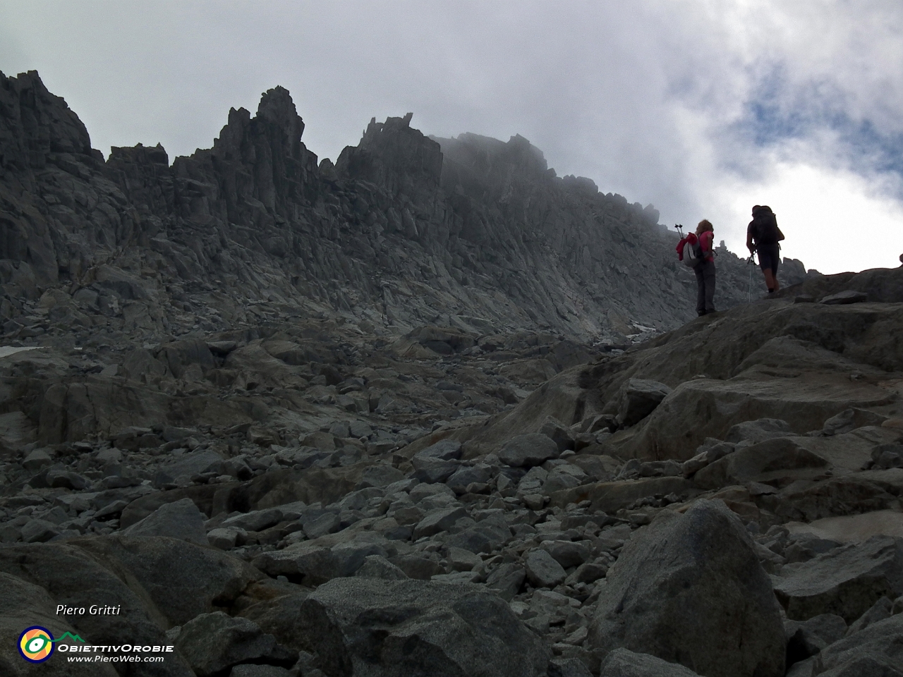 38 alla ricerca della cima....JPG